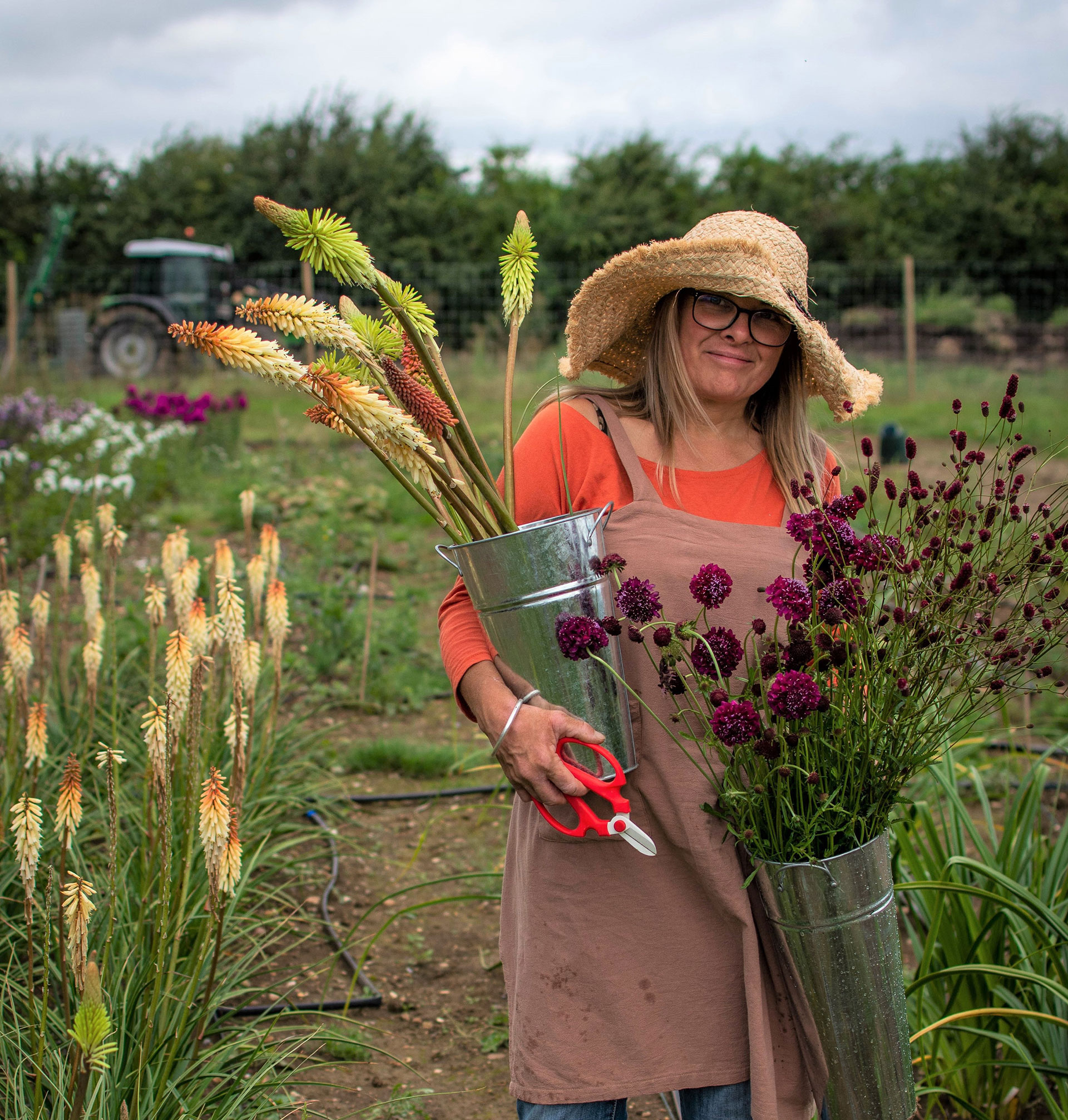 Our Story natural, seasonal wedding flowers Flower & Farmer